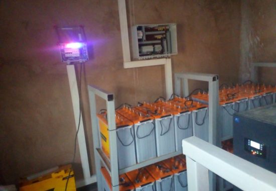 008 Bourgmystry Battery systrem with 15KW inverter